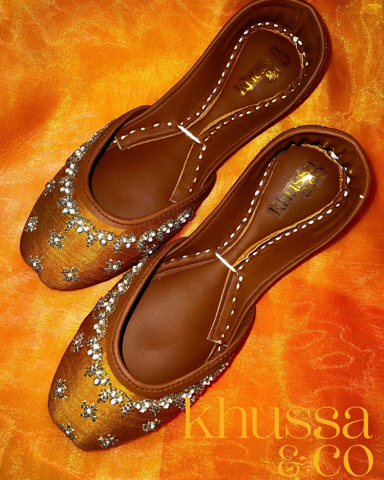 Mehndi Pearl Khussa