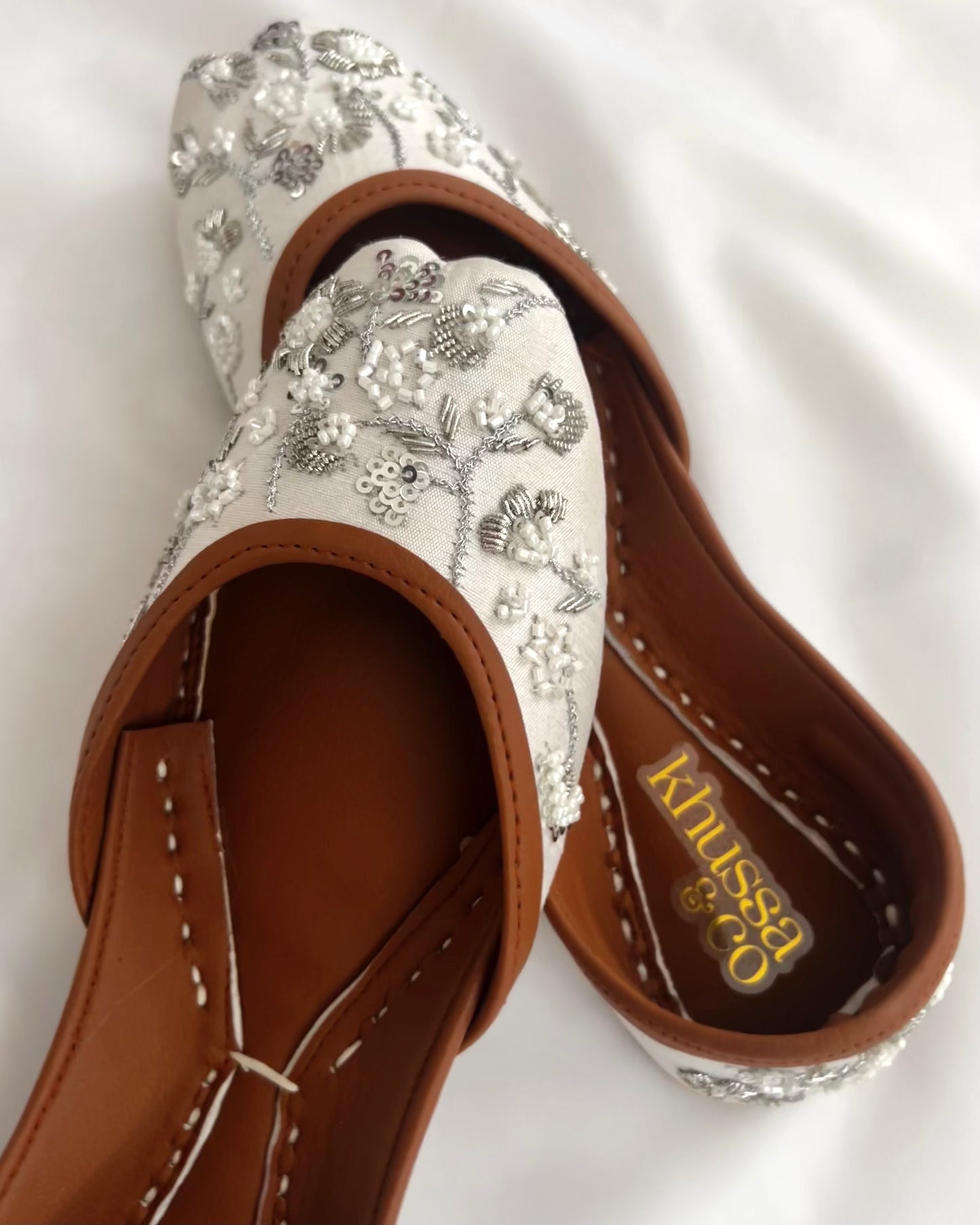 Fairy Dust Khussa
