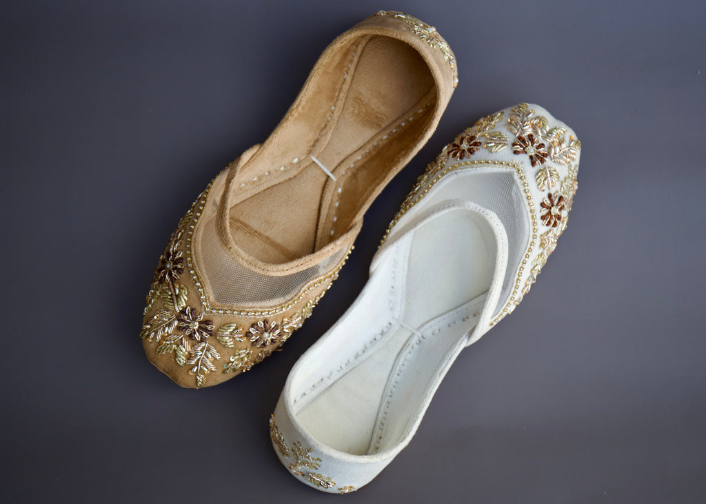 NEW Bibbojaan gold Velvet Khussa