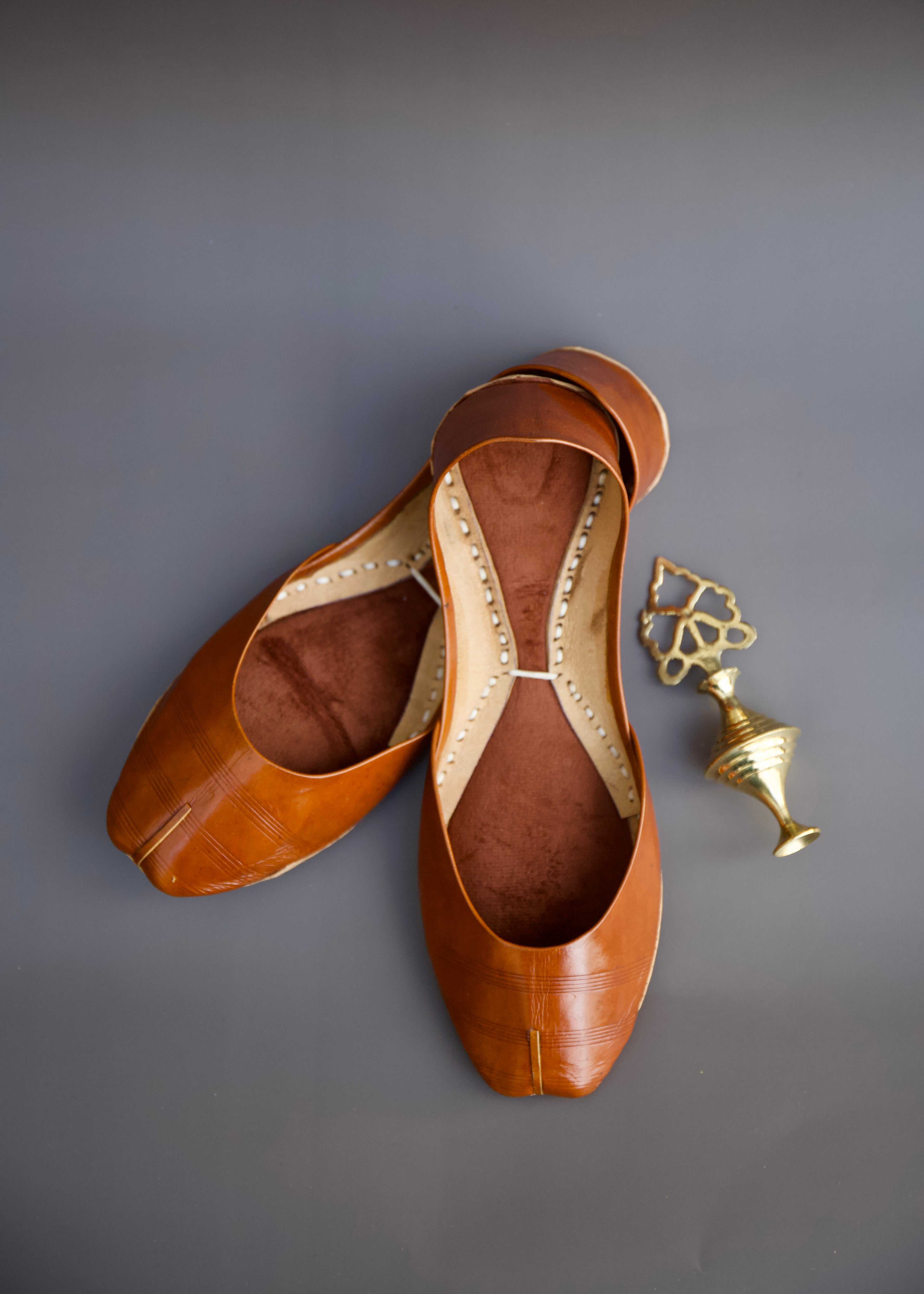 NEW Brown Leather Khussa