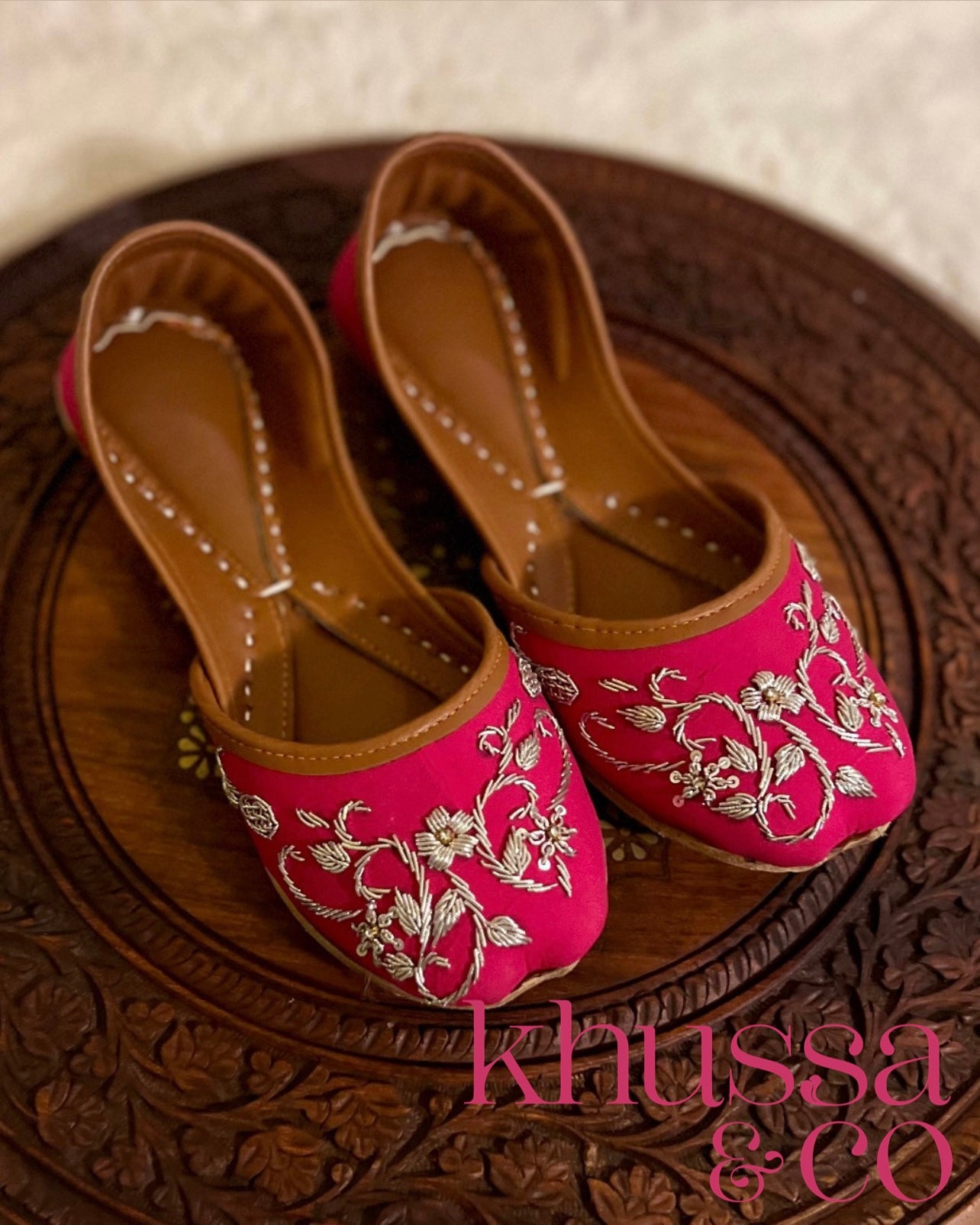 Garam Pink Khussa