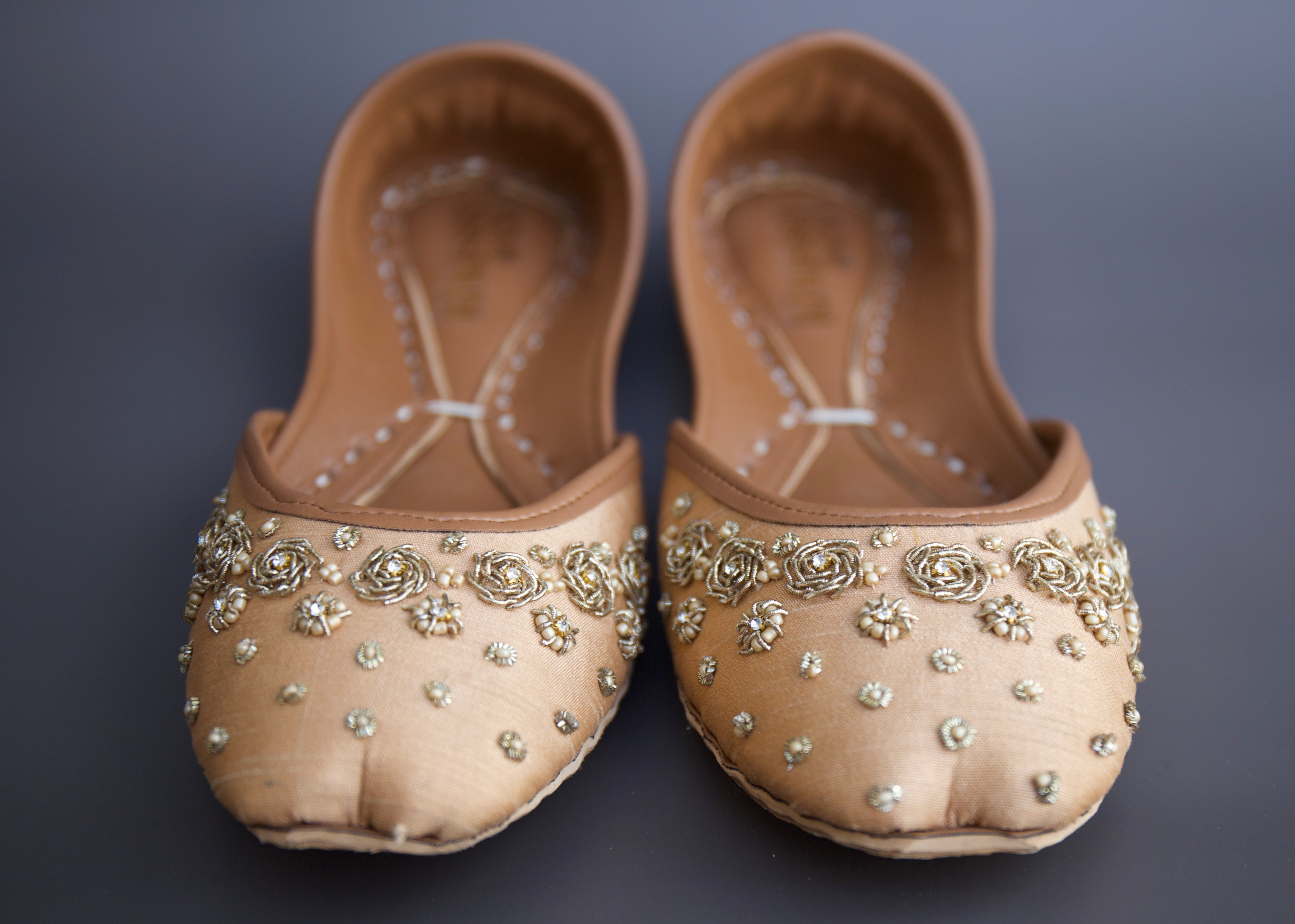 NEW Tamba Copper Khussa