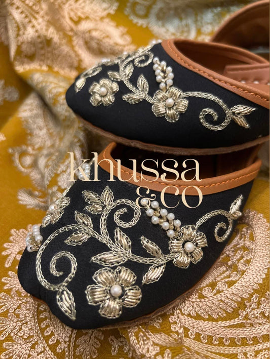 Siyahi Khussa LIMITED EDITION